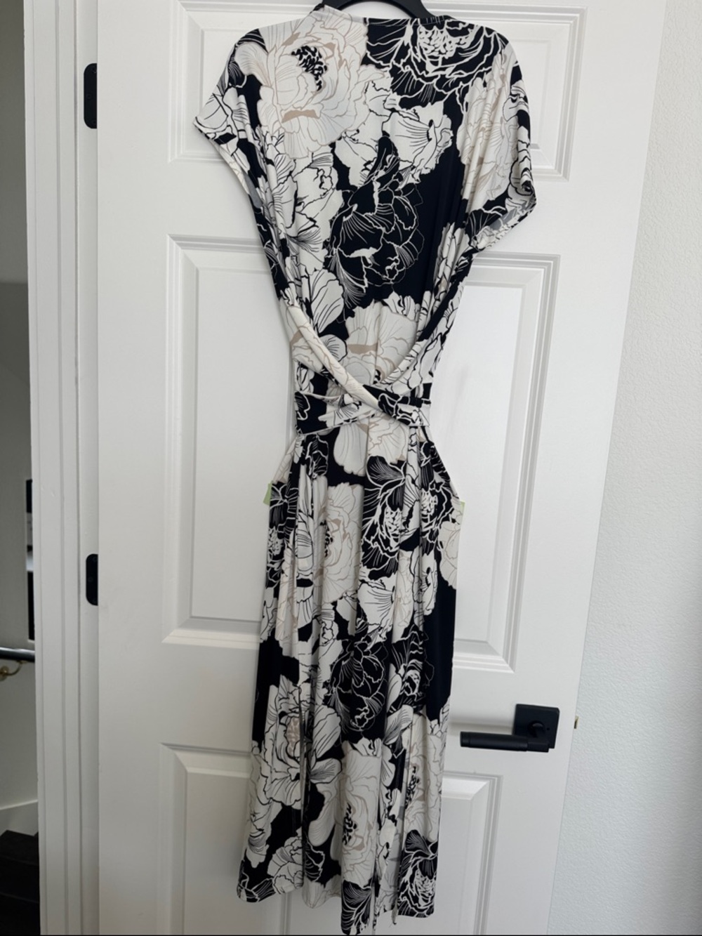 White House Black Market Black, White & Cream Floral Midi Wrap Dress - Picture 3 of 3